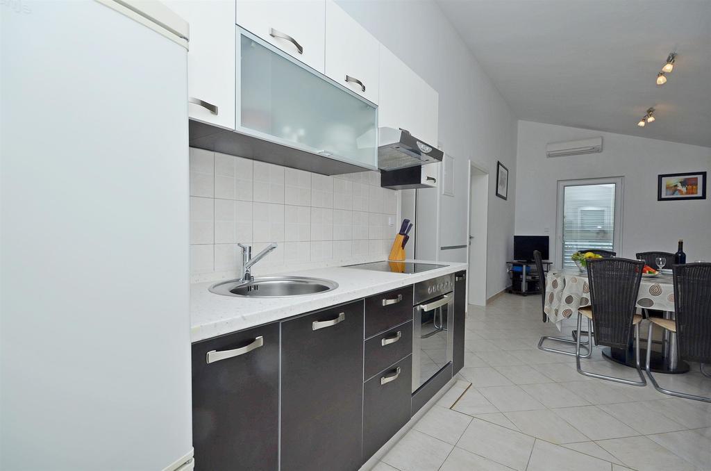 Apartments Sime Vodice Luaran gambar